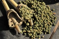 Guru - Feederkorven Hybrid Pellet Feeder - Guru -Kwaliteitswinkel Voor Visuitrusting 1266185966