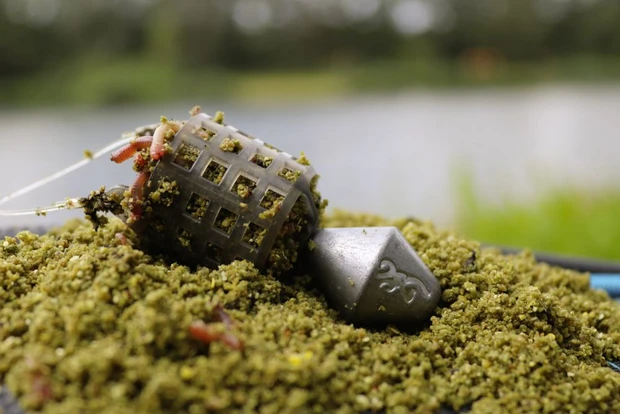 Browning - Feederkorven Xenos J-32 Feeder - Browning 5 Browning - Feederkorven Xenos J-32 Feeder - Browning - Afbeelding 3